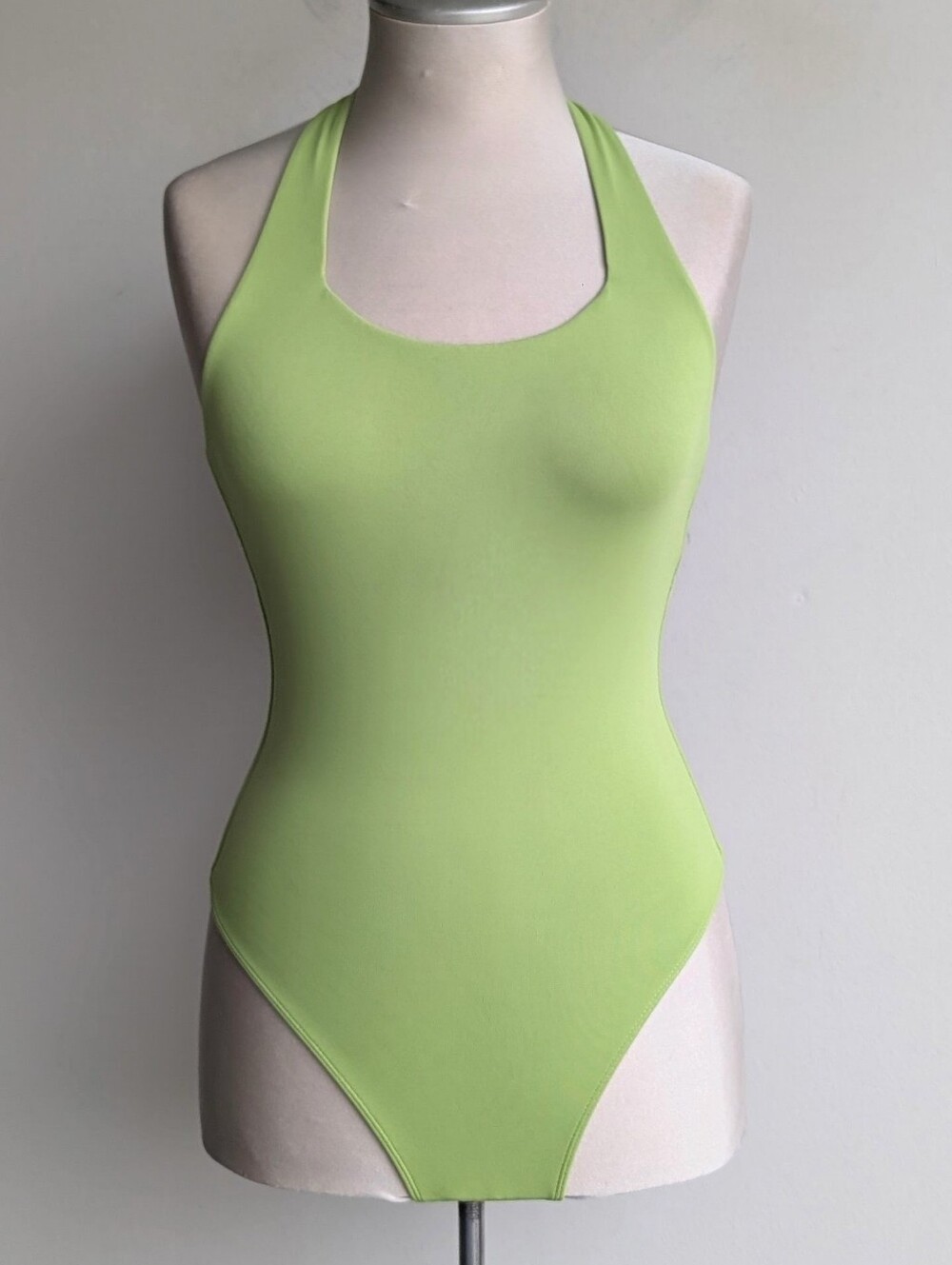 Babaton Kylie Contour Bodysuit - Green